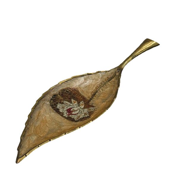 Vintage Solid Brass w Enamel Figural Leaf Trinket / Change / Keys Tray - Picture 1 of 7